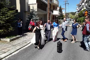 Γάμος εν μέσω κορωνοϊού (φώτος/βίντεο)