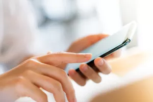 Διακίνηση με SMS στην Κύπρο- Στάλθηκαν πάνω από 15 εκατομμύρια!