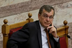 Έχασε τη μάχη με τον κορωνοϊό ο καθηγητής Δημήτρης Κρεμαστινός