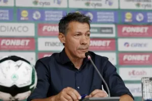 ΛΑΡΚΟΥ σε ερώτηση kerkida: "Ο Παπασταύρου μας έδωσε οικονομική - διοικητική σταθερότητα"