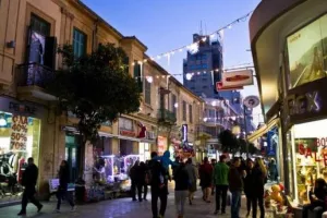 «Ξεκλειδώνει» περαιτέρω η Κύπρος