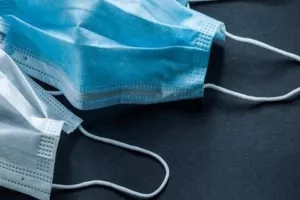 Έλλειψη μασκών από την αγορά - Παρέμβαση από Υπουργείο Υγείας