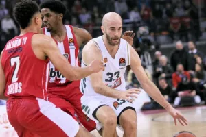 "Παρακολουθεί τις εξελίξεις για Καλάθη ο Ολυμπιακός"