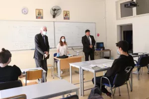 Αποφασίζουν οριστικά για τα σχολεία 