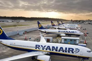 Σχεδιάζει 3.000 απολύσεις εργαζομένων η Ryanair