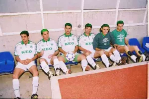 ΞΕΧΩΡΙΣΕ τον τελικό με τα... βαμμένα πράσινα μαλλιά/ "Πετύχαμε μια μεγαλειώδη νίκη" (Φώτος)