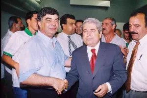 ΞΕΧΩΡΙΣΕ τον τελικό με τα... βαμμένα πράσινα μαλλιά/ "Πετύχαμε μια μεγαλειώδη νίκη" (Φώτος)