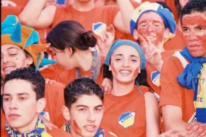 ΞΕΧΩΡΙΣΕ τον τελικό με τα... βαμμένα πράσινα μαλλιά/ "Πετύχαμε μια μεγαλειώδη νίκη" (Φώτος)
