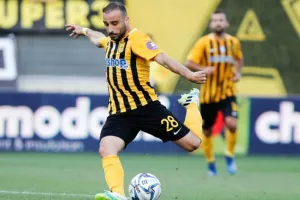 Μία ανάσα από τη συμφωνία με Αλ Αϊν οι Άρης και Φετφατζίδης