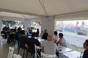 Συνάντηση στη Λάρνακα 