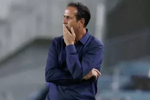 Έκπληξη... με ΛΕΒΙ