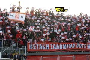 ΣΥΜΦΩΝΙΑ και ΝΕΟΣ κόουτς
