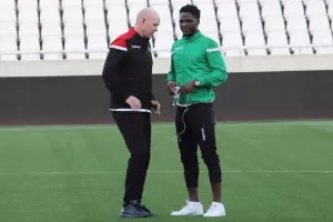 Σε περιμένω... David