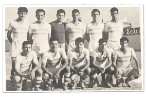 ΟΜΟΝΟΙΑ/Ανεπανάληπτη εντεκάδα 
