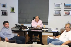 (ΚΟΥΜΑΣ) Συνάντηση με Ζανέττου για το EURO U17 2021