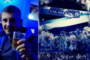 ΜΑΧΗΤΕΣ/Παρέδωσαν χρήματα για το μνημείο του Δημήτρη