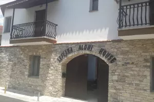 ΦΩΤΟΣ/Εδώ το... χτίσιμο