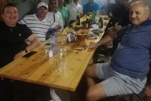 Συνάντηση και μήνυμα στον Πάμπο: "Για το μεγαλείο της Σαλαμίνας" (Φώτος)