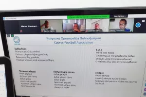 UEFA Goalkeeping B/ Διαδικτυακά