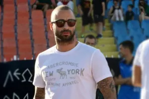 ΠΑΠΟΥΛΗΣ/Κύπρο και... γίνεται πράσινος