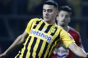 Μπακούτσης: «Έχουμε τεράστιο κίνητρο για τη νίκη κόντρα στον ΠΑΟΚ»