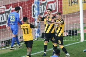 ΑΕΚ: Δείπνησε στη Γλυφάδα όλο το ποδοσφαιρικό τμήμα