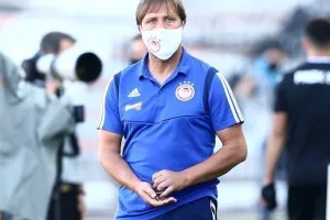«Αφιερώνω τη νίκη στον Σεμέδο που έχασε τη νονά του»