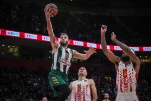 Παππάς: "Μου αρέσει στην Εθνική αλλά γίνονται αστειότητες"