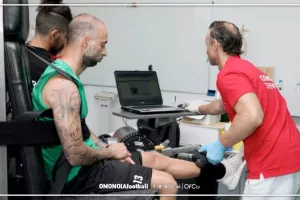ΦΩΤΟΣ από τις υπογραφές με Παπουλή