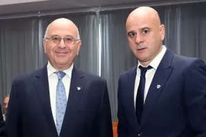 Τελικά ΠΟΥΛΛΑΪΔΗΣ... όχι Τιμούρ