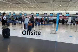 Άνοιξαν ξανά τα αεροδρομία-Η πρώτη πτήση από Λάρνακα (φώτος)