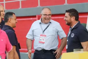 Κουβέντα για Πάμπο