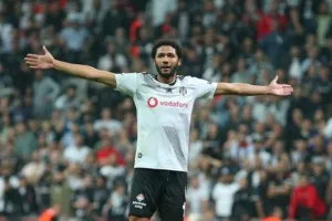 Ολυμπιακός: Κοιτάζει τον Ελνενί