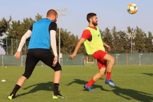 (ΦΩΤΟΣ) Η... αρχή με τον ΠΑΜΠΟ