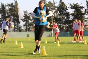 Άλλα... κόλπα στη Νέα Σαλαμίνα