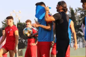 (ΦΩΤΟΣ) Η... αρχή με τον ΠΑΜΠΟ