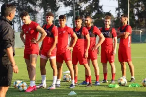 (ΦΩΤΟΣ) Η... αρχή με τον ΠΑΜΠΟ