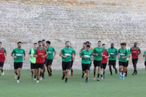 Έβαλαν... μπρος και οι "μαυροπράσινοι" (Φώτος)