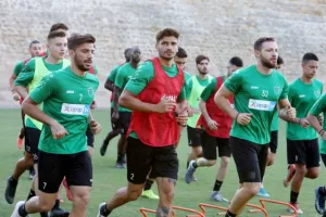 Έβαλαν... μπρος και οι "μαυροπράσινοι" (Φώτος)