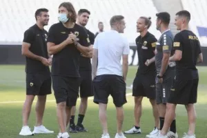 Διπλό... στο ΟΑΚΑ και πρωταθλητής ο ΟΛΥΜΠΙΑΚΟΣ! (φώτος)