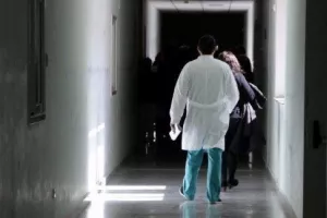 Ελλάδα/19 νέα κρούσματα και ένας ακόμη θάνατος