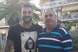 ΑΝΑΡΤΗΣΗ Μερκή: "Έπαιζα και ήσουν στις εκκλησίες από την αγωνία..."