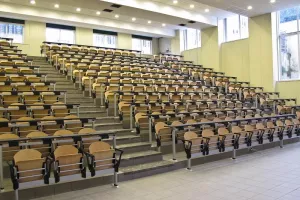 ΘΕΣΕΙΣ Κυπρίων/Πανεπιστήμια