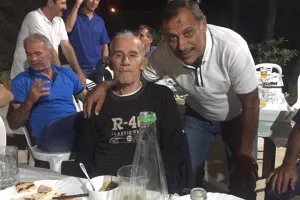 Τίμησαν τον Σπύρο (Φώτος)
