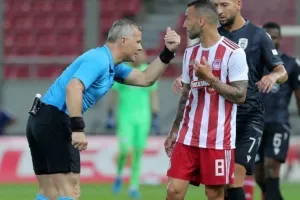 Ολυμπιακός: Ζήτησε στατιστική αξιολόγηση διαιτητών