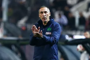 Δώνης: "Σκέφτομαι ότι στα ματς του Ιουλίου μπορεί να μην έχουμε 7-8 παίκτες"
