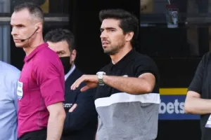 Φερέιρα: "Δεν βλέπω έξι μήνες την οικογένειά μου γιατί ήρθα να κερδίσω"