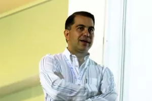 ΑΝΑΚΟΙΝΩΣΕ την πρώτη μεταγραφή