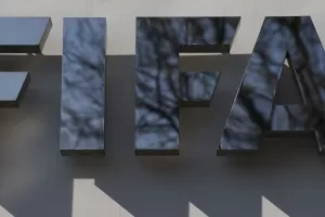 FIFA (προσωρινός) κανονισμός ΠΡΟΣ παίκτες - ομάδες