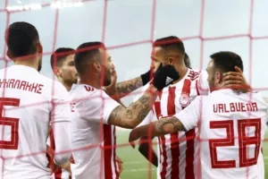 Ολυμπιακός: «Δύο μέρες για να επιστρέψουμε σπίτι μας» (φώτο)